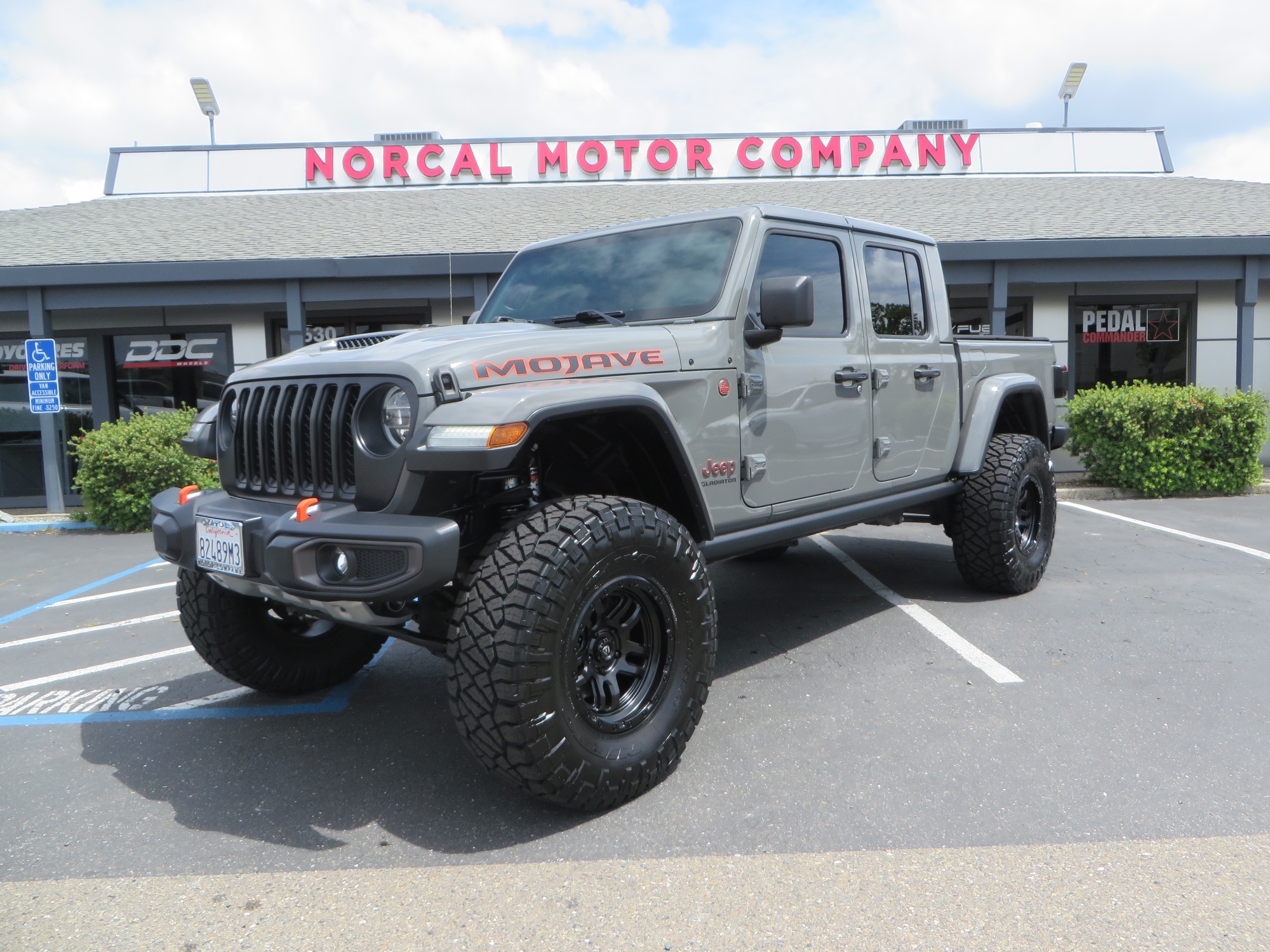 photo of 2021 Jeep Gladiator Mojave